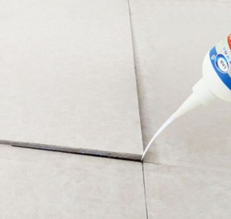 班戈瓷砖空鼓维修公司分享卫生间瓷砖脱落的原因可能有以下几点